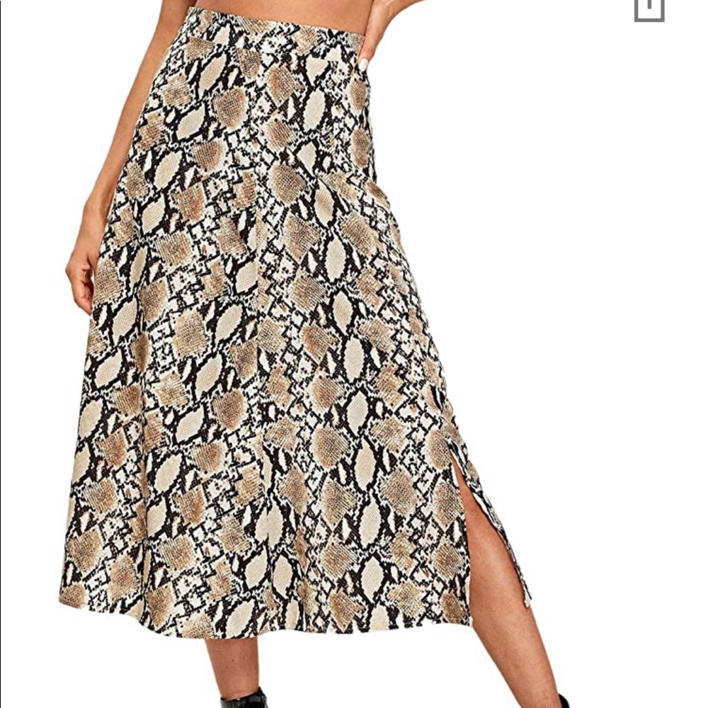 NWOT Snakeskin Midi Skirt